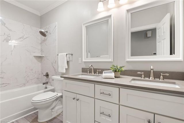 5021 Meadow Hill Court, Winston-salem, NC 27106