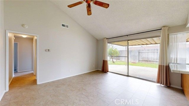 3415 Valencia Hill, Riverside, CA 92507