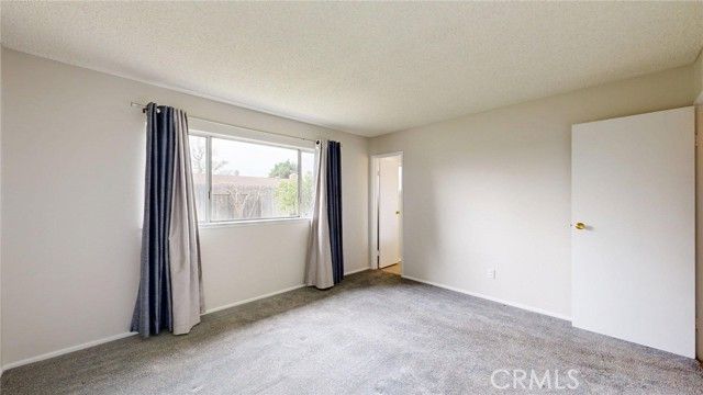 3415 Valencia Hill, Riverside, CA 92507