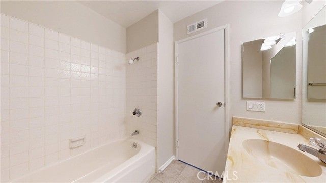 3415 Valencia Hill, Riverside, CA 92507