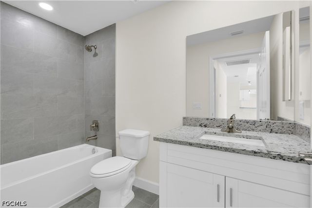 3005 53rd ST W, Lehigh Acres, FL 33971