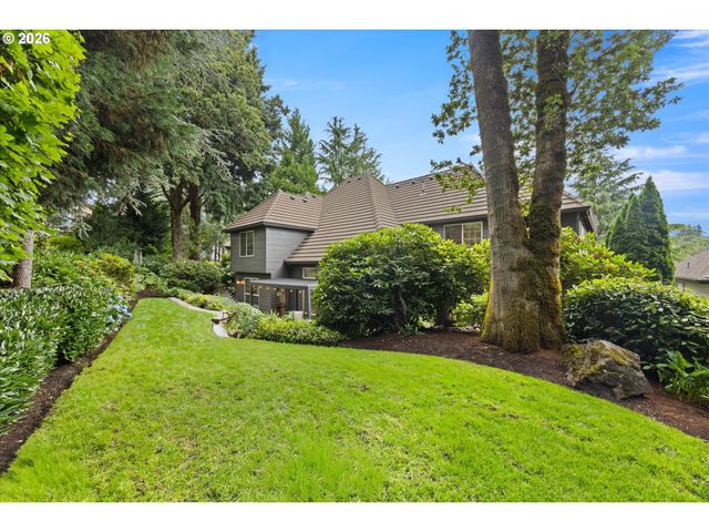 3921 NORTHHAMPTON Ct, West Linn, OR 97068