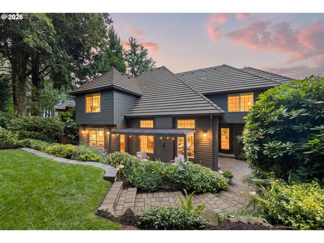 3921 NORTHHAMPTON Ct, West Linn, OR 97068