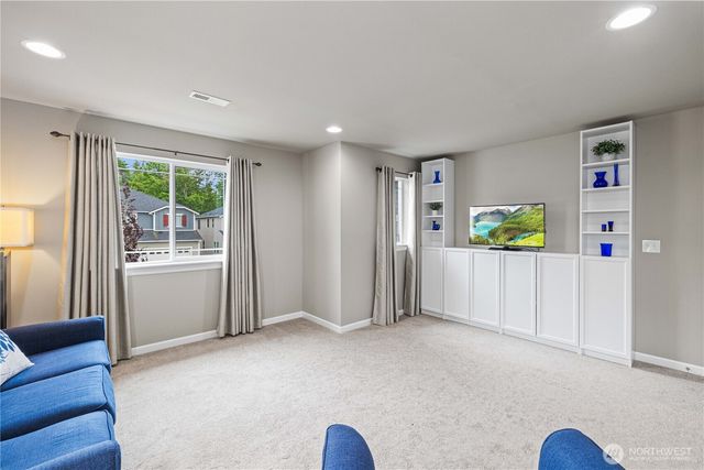 20602 SE 258th Place, Covington, WA 98042