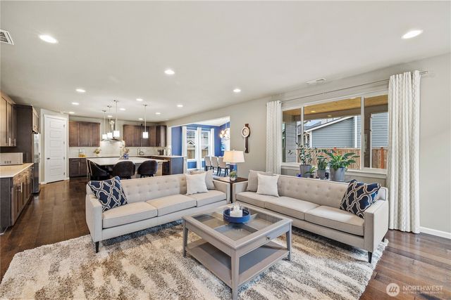 20602 SE 258th Place, Covington, WA 98042