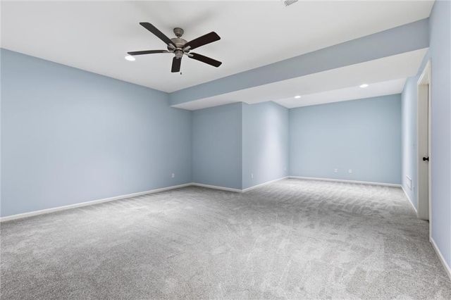15348 Jessica Street, Parkville, MO 64152