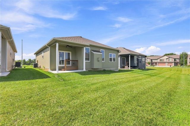 15348 Jessica Street, Parkville, MO 64152