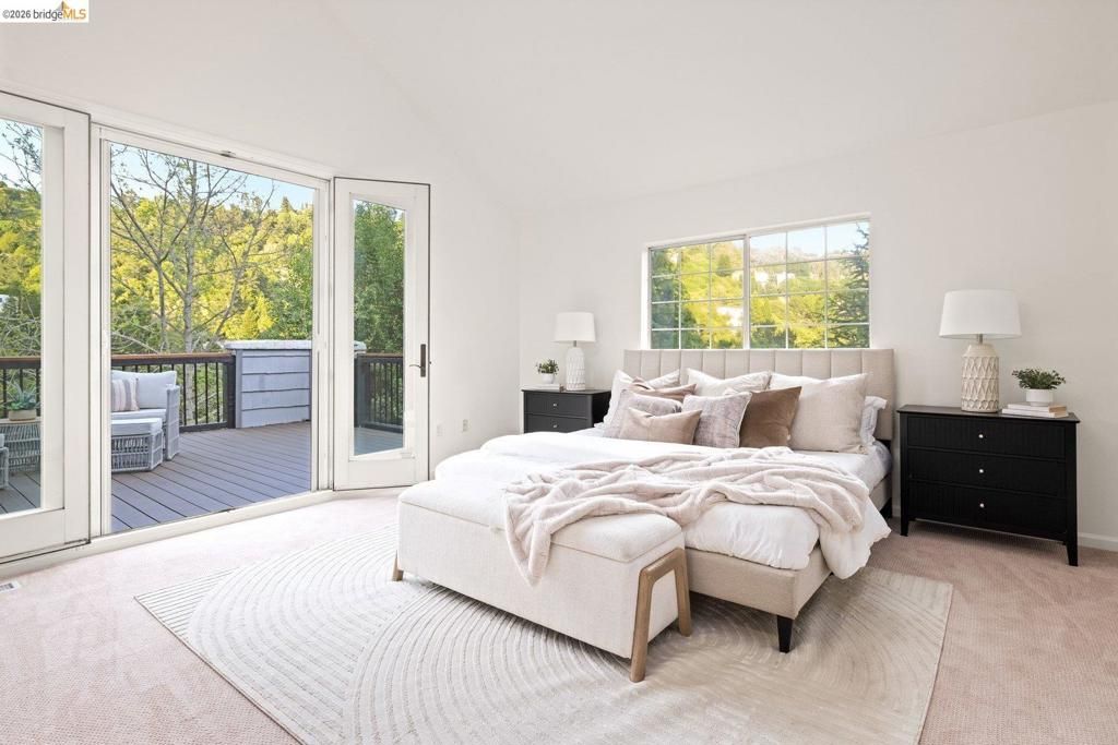 Image 37 of property listing at 6975 Charing Cross Rd, Berkeley, CA 94705