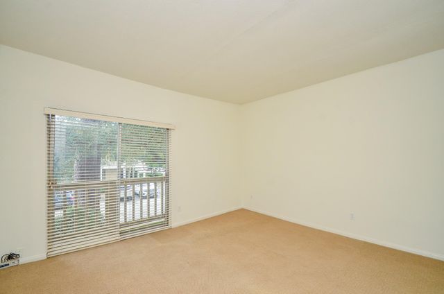 2100 Tanglewilde Street 169, Houston, TX 77063