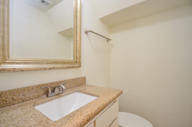 2100 Tanglewilde Street 169, Houston, TX 77063