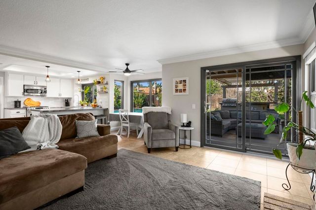 13972 Poway Valley Rd, Poway, CA 92064