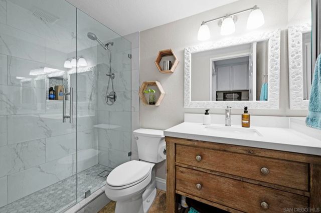 13972 Poway Valley Rd, Poway, CA 92064