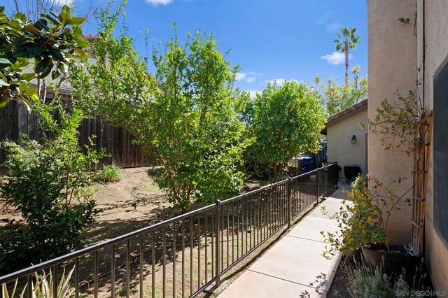 13972 Poway Valley Rd, Poway, CA 92064