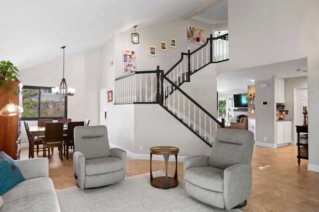 13972 Poway Valley Rd, Poway, CA 92064