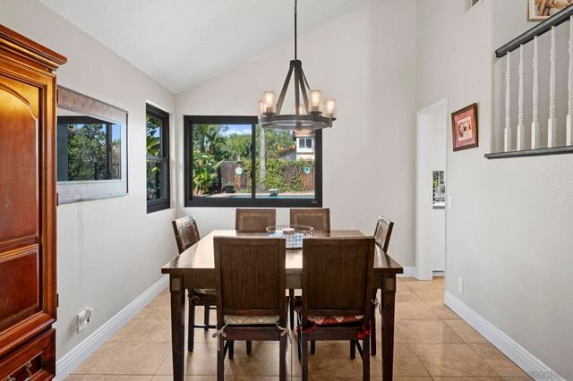 13972 Poway Valley Rd, Poway, CA 92064