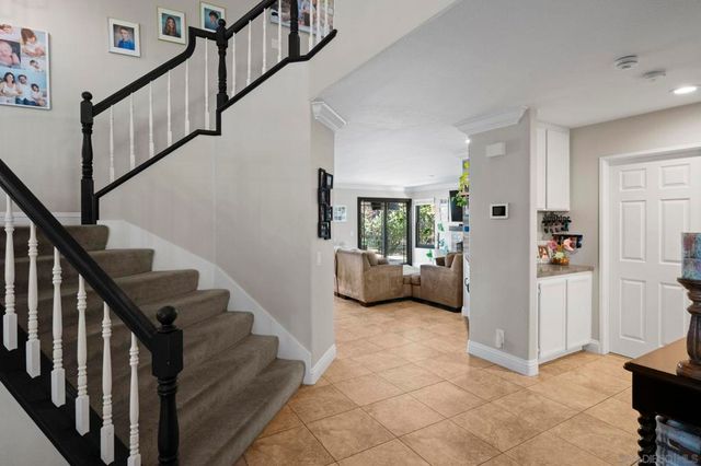 13972 Poway Valley Rd, Poway, CA 92064