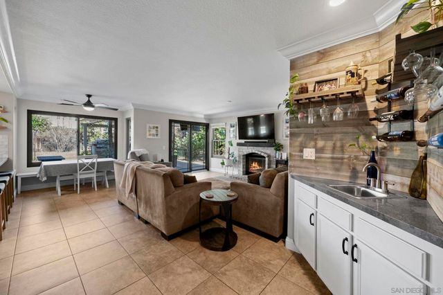 13972 Poway Valley Rd, Poway, CA 92064