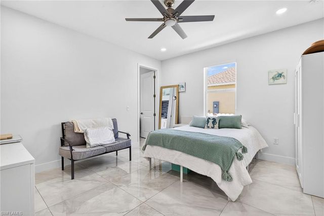 10 NW 35th AVE, Cape Coral, FL 33993