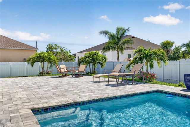 10 NW 35th AVE, Cape Coral, FL 33993