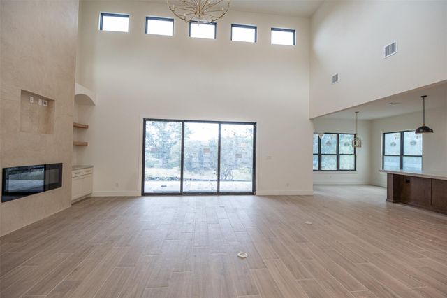 101 Mystic, Horseshoe Bay, TX 78657