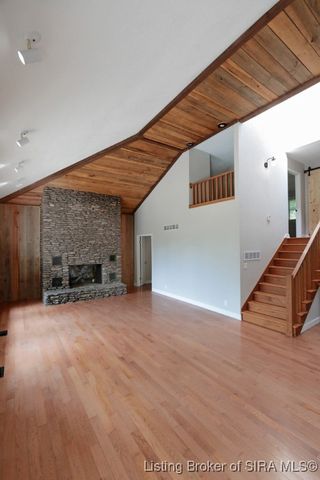 122 Hertzsch Road, Jeffersonville, IN 47130