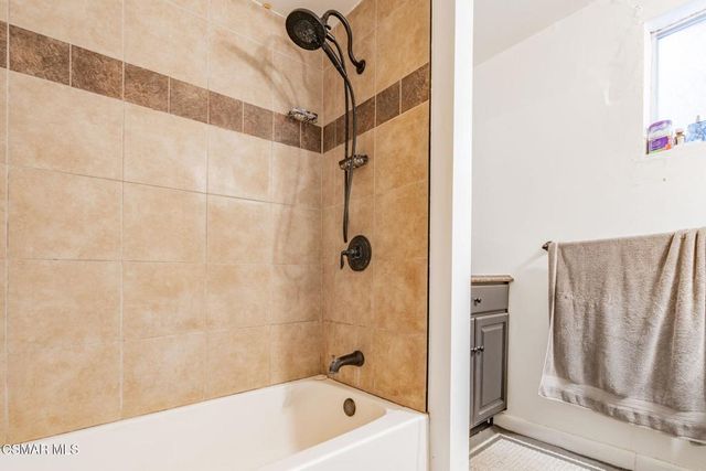 12058 Kagel Canyon Road, Sylmar, CA 91342