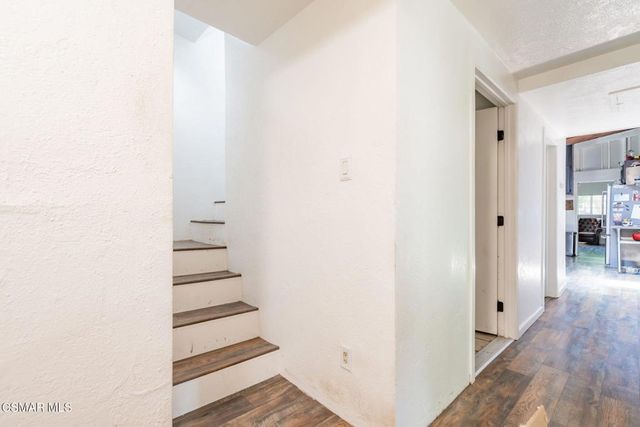 12058 Kagel Canyon Road, Sylmar, CA 91342