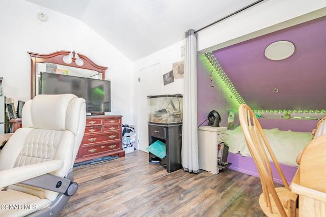 12058 Kagel Canyon Road, Sylmar, CA 91342