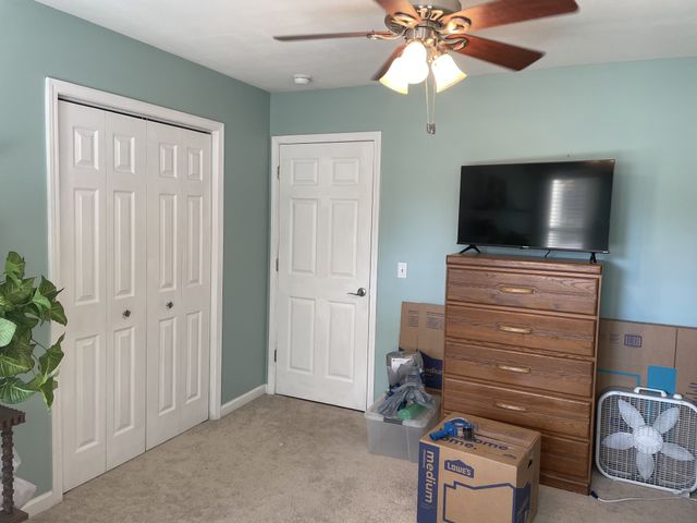 108 Eastwood Dr, Dickson, TN 37055