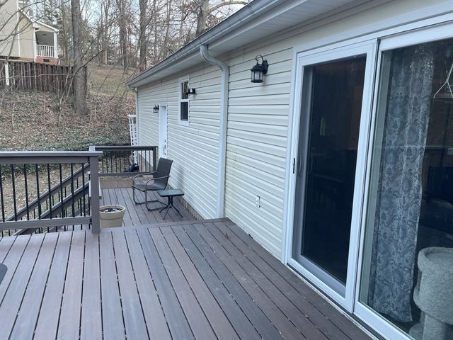 108 Eastwood Dr, Dickson, TN 37055