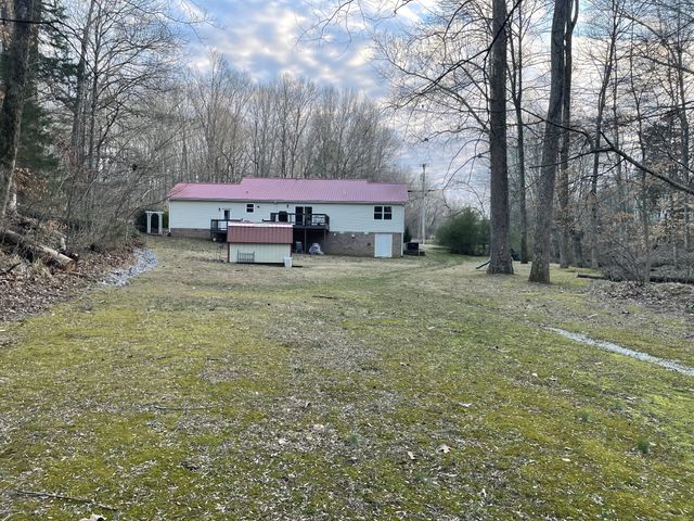 108 Eastwood Dr, Dickson, TN 37055