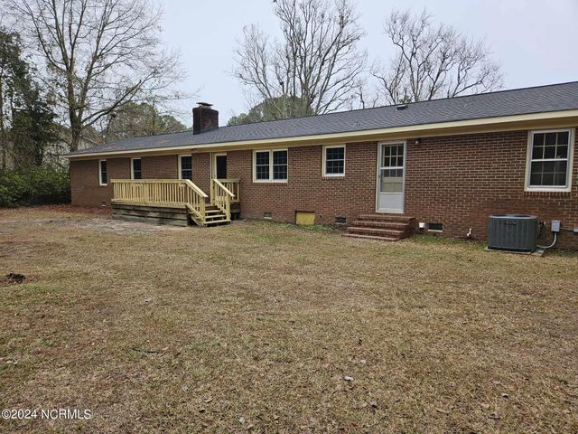 2908 Ginger Road, Kinston, NC 28504