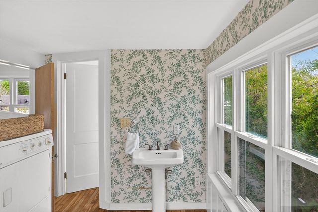 5 Pleasant St Unit A, Dennis, MA 02639