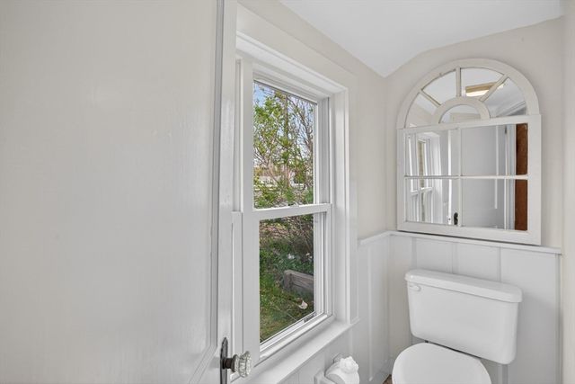 5 Pleasant St Unit A, Dennis, MA 02639