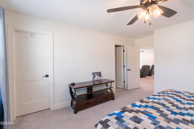 1722 Melton Meadows Drive, Maryville, TN 37803