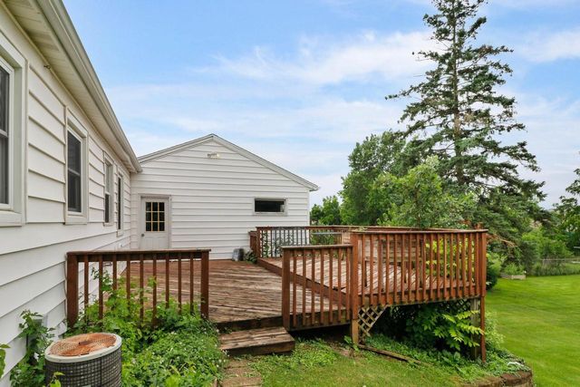 700 Berry Street, Stoughton, WI 53589
