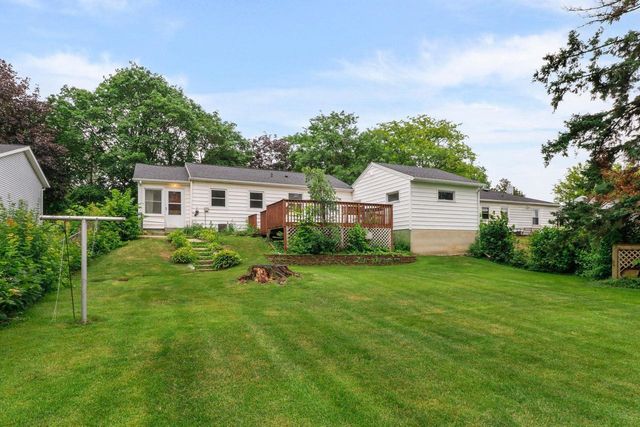 700 Berry Street, Stoughton, WI 53589