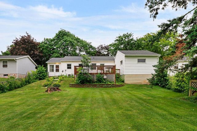 700 Berry Street, Stoughton, WI 53589