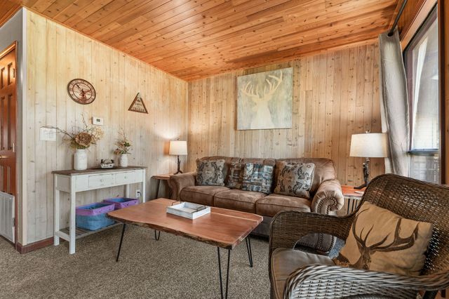 243 Clubhouse Drive 19, Branson, MO 65616