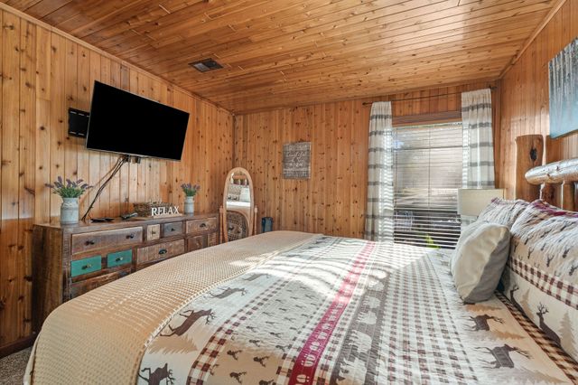 243 Clubhouse Drive 19, Branson, MO 65616