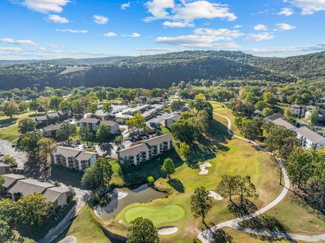 243 Clubhouse Drive 19, Branson, MO 65616
