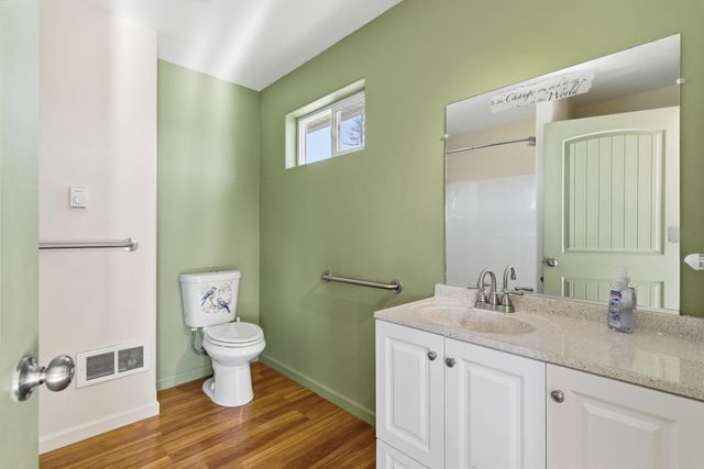 14125 E Eistrup Rd, Elk, WA 99009