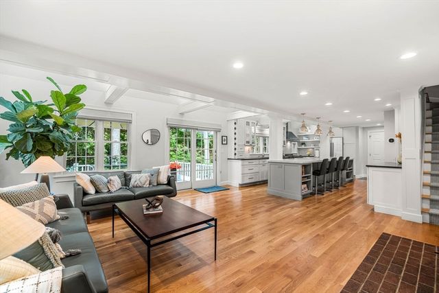 26 Summit Place, Newburyport, MA 01950