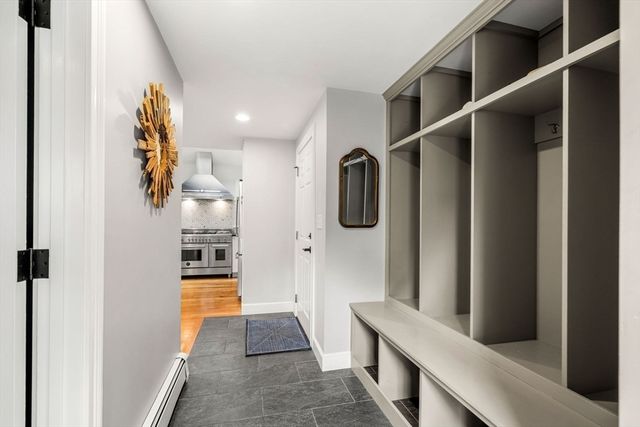 26 Summit Place, Newburyport, MA 01950