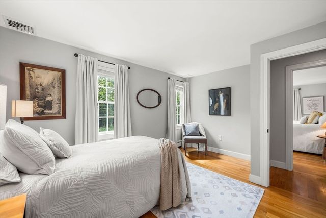 26 Summit Place, Newburyport, MA 01950