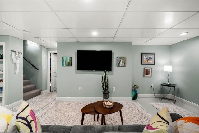 26 Summit Place, Newburyport, MA 01950