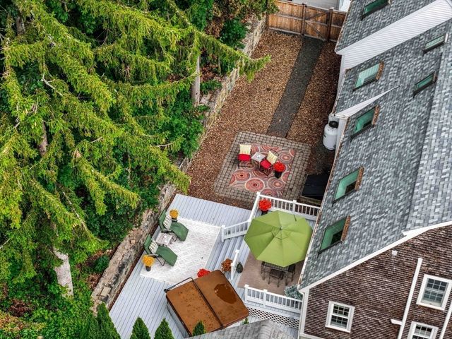 26 Summit Place, Newburyport, MA 01950