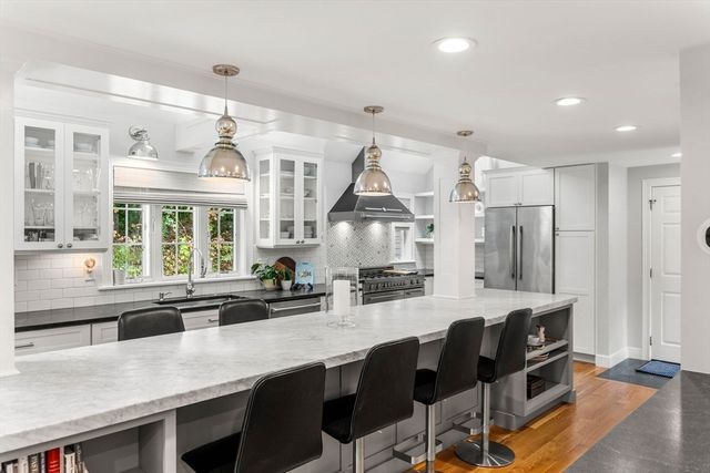 26 Summit Place, Newburyport, MA 01950
