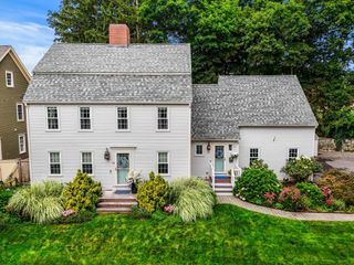 26 Summit Place, Newburyport, MA 01950
