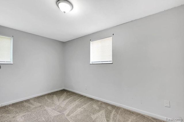 6431 Centralia Street, Dearborn Heights, MI 48127